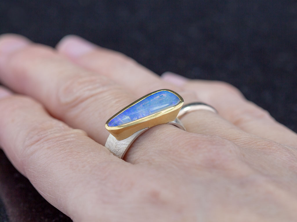 OPAL UNUSUAL | Sterling Silver ring with large Boulder Opal