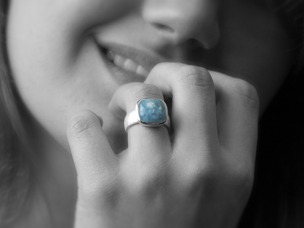 AQUA | Sterling Silver Ring with Aquamarine