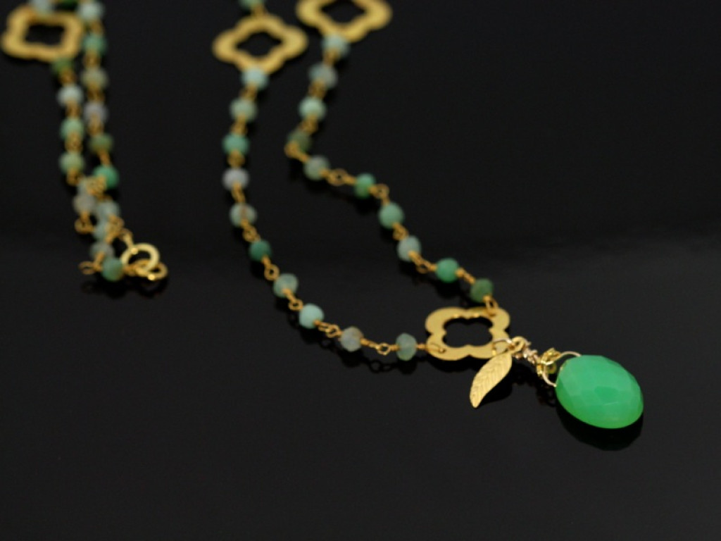 Chrysoprase Golden necklace (sold out)
