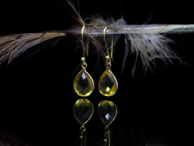 Dangly Citrine earrings | Drop shaped in Gold vermeil (sold out)