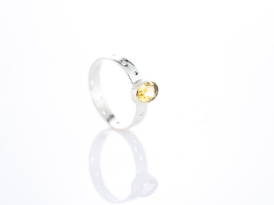 SEE THROUGH CITRINE | Sterling Silver ring with dots (Sold out)