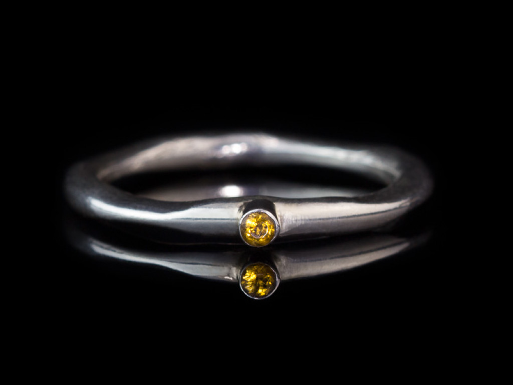 GELBER PUNKT | Citrin-Ring aus 925er Silber