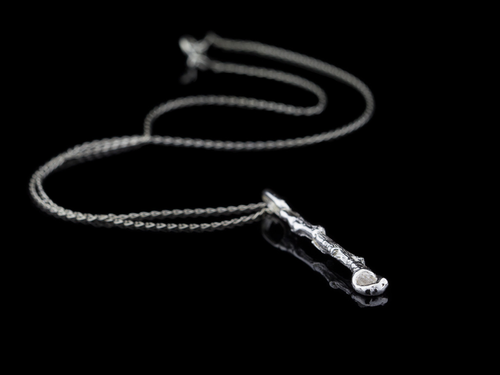 DIAMANT IM ZWEIG | Halskette aus 925er Silber mit Rohdiamant (auf Anfrage)