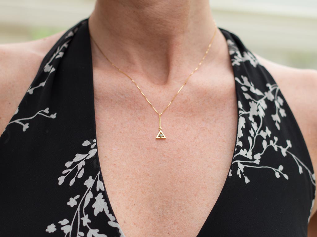 THE GOLDEN SECTION | 18ct Gold Diamond necklace