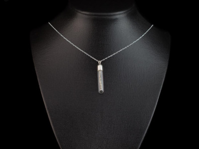 DIAMANTEN IM GLAS | Halskette aus 925er Silber mit Rohdiamanten(Ausverkauft)
