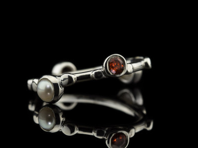 GARNET & PEARL | Sterling Silver ring with 4 stones (made to order)