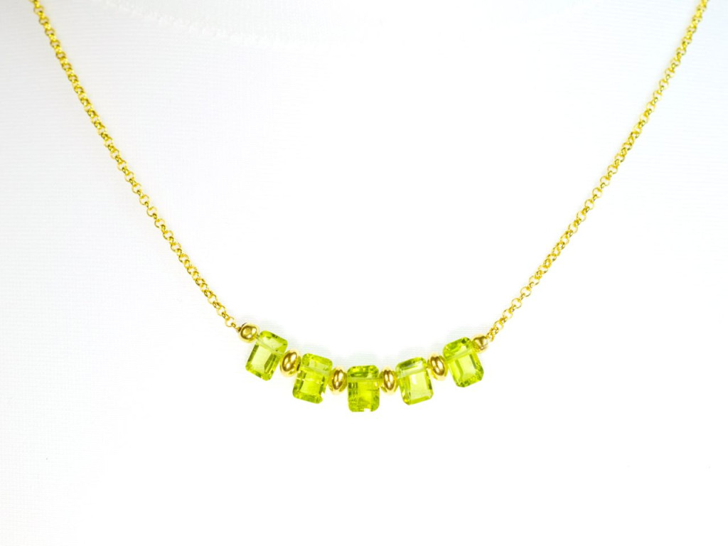 Peridot 5 in a row | 24ct gold plated Necklace with gold vermeil beads and AAA Peridot rectangles (sold out)