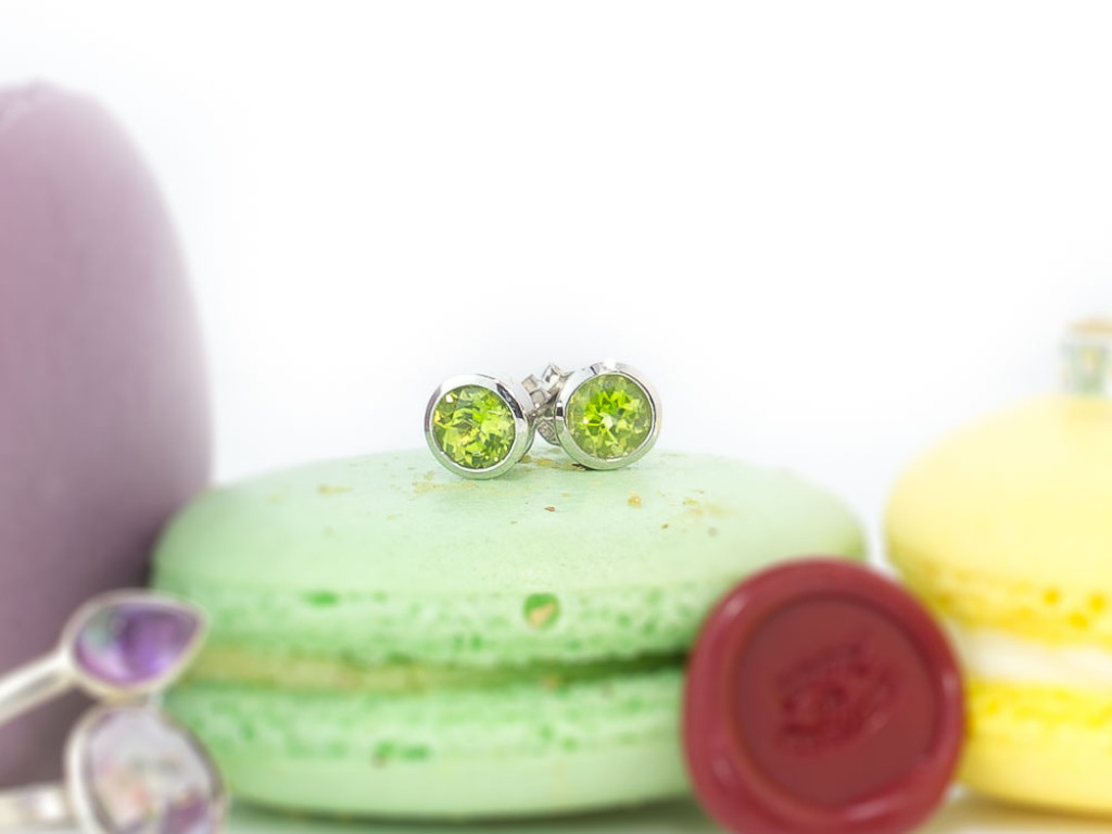 PERIDOT SPARKLE | Rhodium plated Sterling Silver ear studs (sold out)