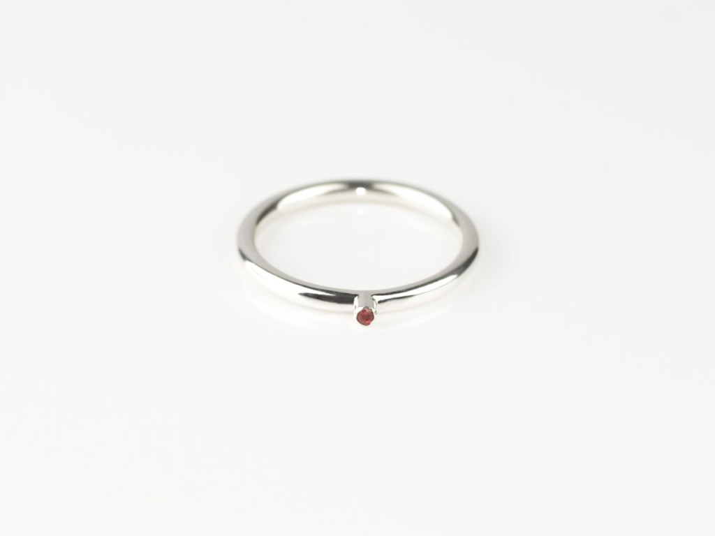 Red Dot | Elegant round Ruby polished Sterling Silver Ring (sold out)