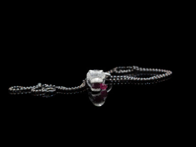 CROCODILE BITES RUBY | Black Sterling Silver necklace