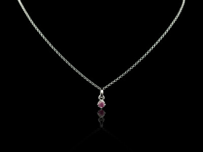 ROUND RUBY | Necklace in rhodium plated Sterling Silver