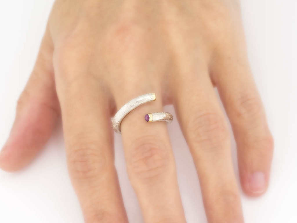 RUBY AMETHYST DOUBLE | Open brushed Sterling Silver ring with Gold (sold out)