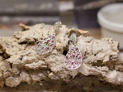 RUBIES IN FILIGREE | Sterling Silver earrings (sold)