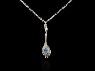 SEEDPOD WITH TOPAZ | Sterling Silver Spiga necklace (made to order)