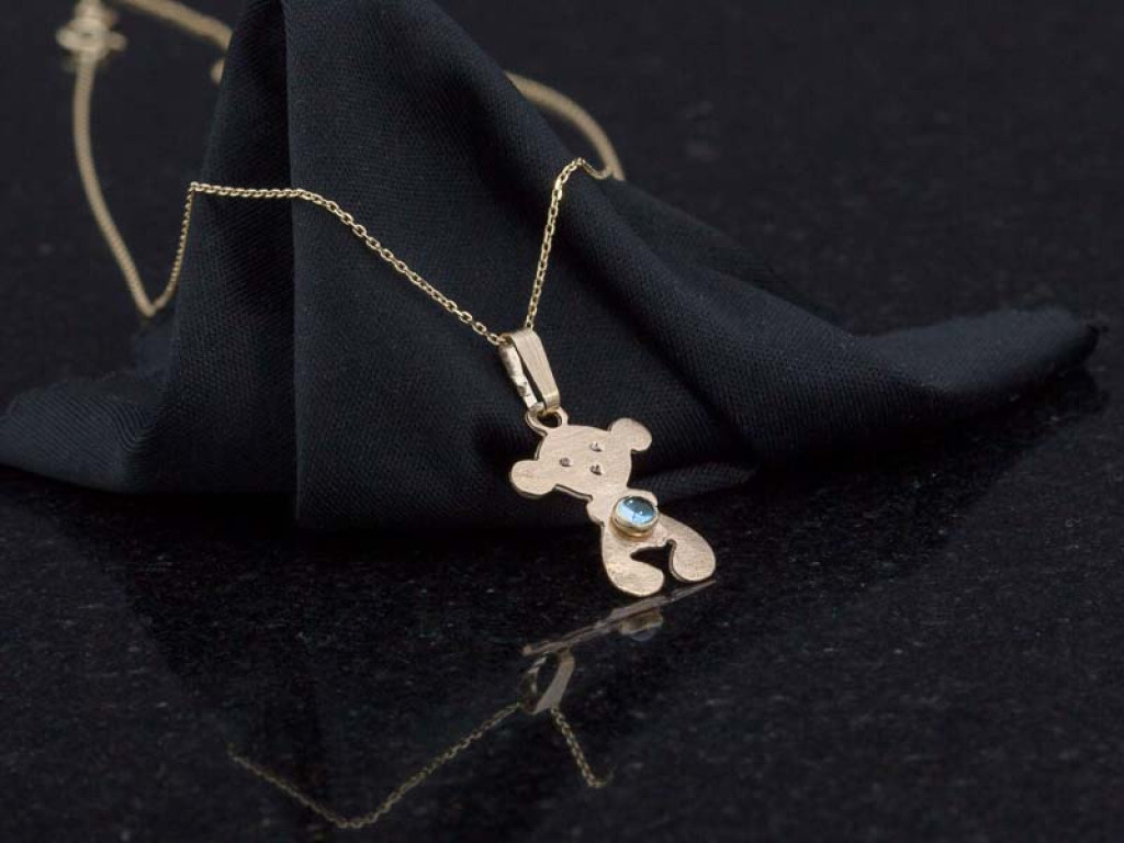SWEET TEDDYBEAR | Solid Gold necklace with blue Topaz