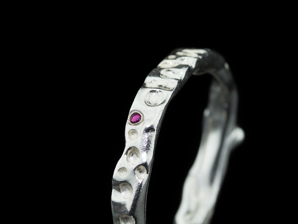 LUNAR ECLIPSE | Sterling Silver bangle with Tourmaline