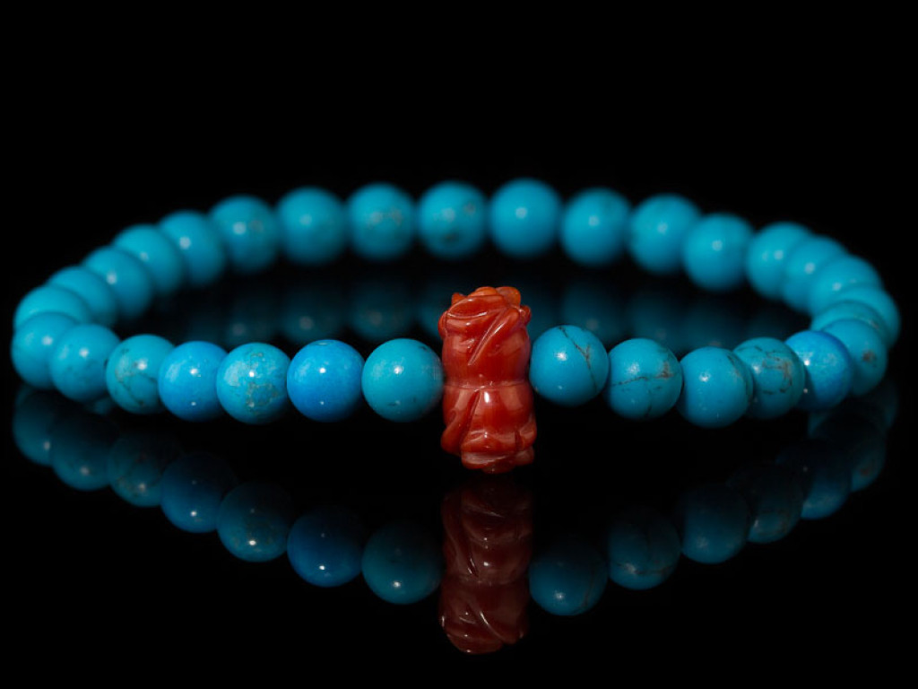 TURQUOISE SPHERES WITH FLOWER | Bracelet with Precious Coral (Sold Out)
