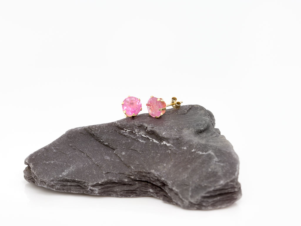 PINK TOURMALINE | Ear studs in nine Carat Gold (made to order)